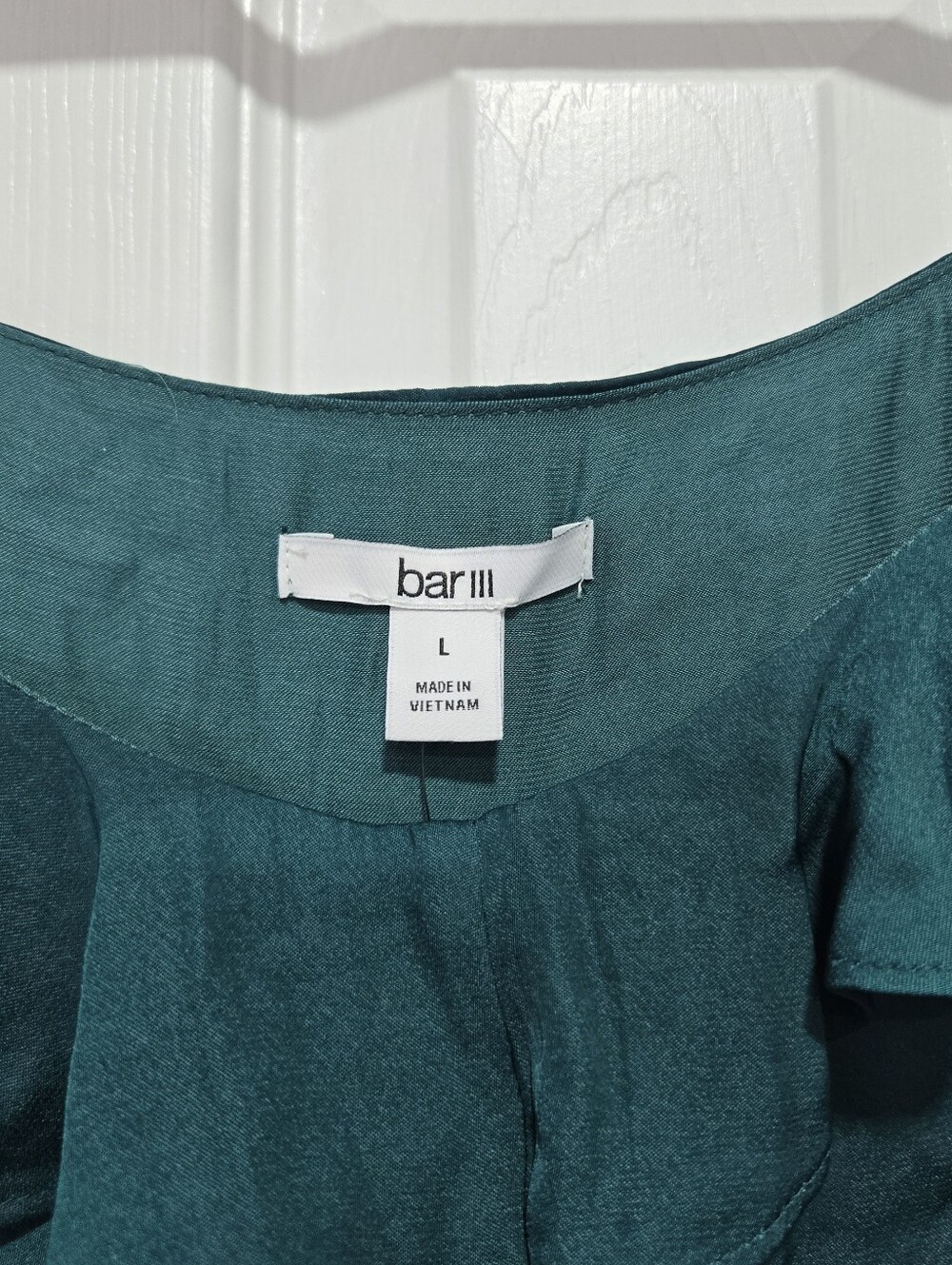 💖 BAR III Ruffled Cold-Shoulder Top - Picture 5 of 7